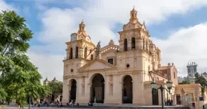 Vuelos de Santiago a Córdoba