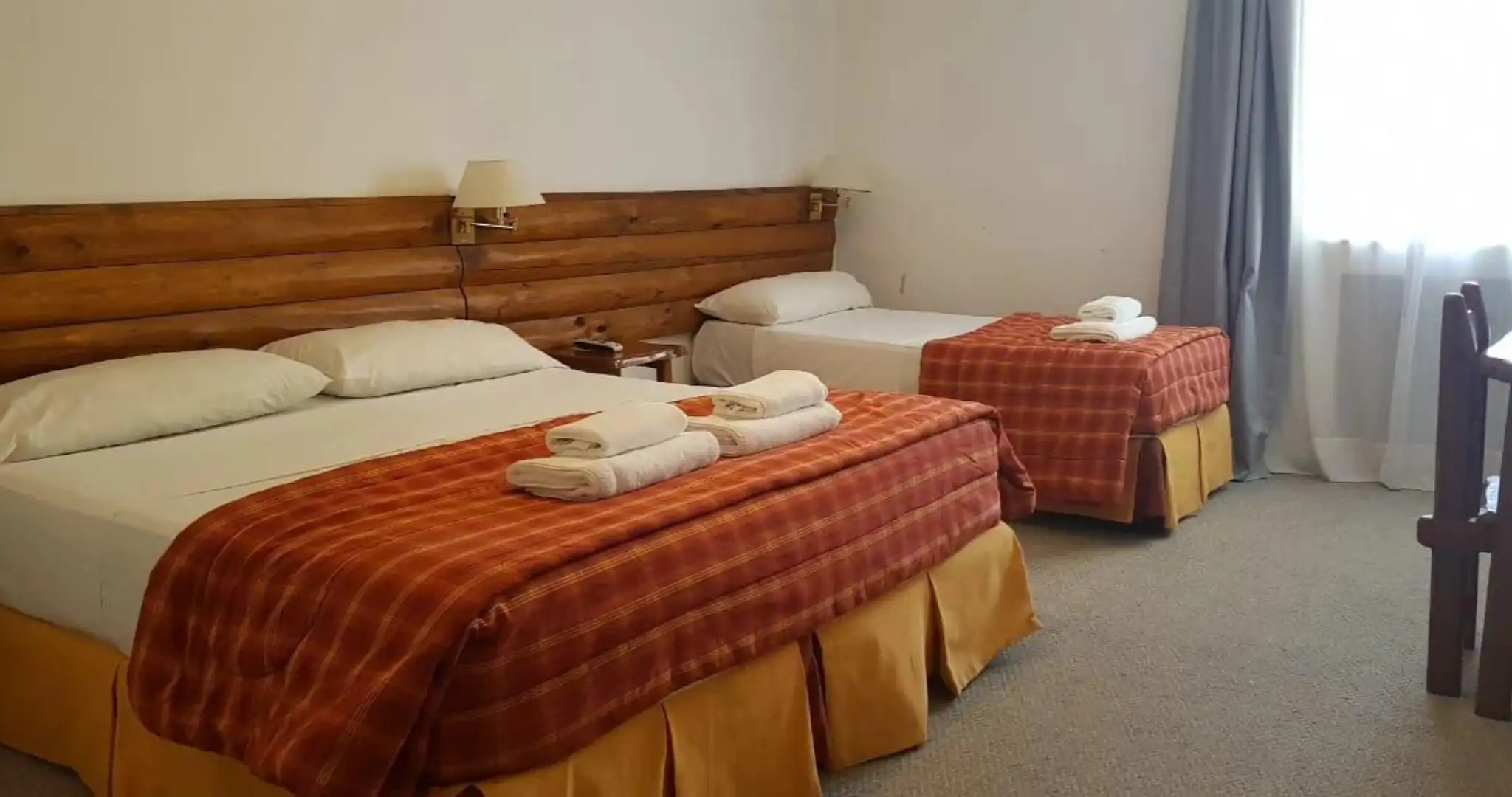 reservando-hoteles-argentina-bariloche-gran-hotel-panamericano-habitacion