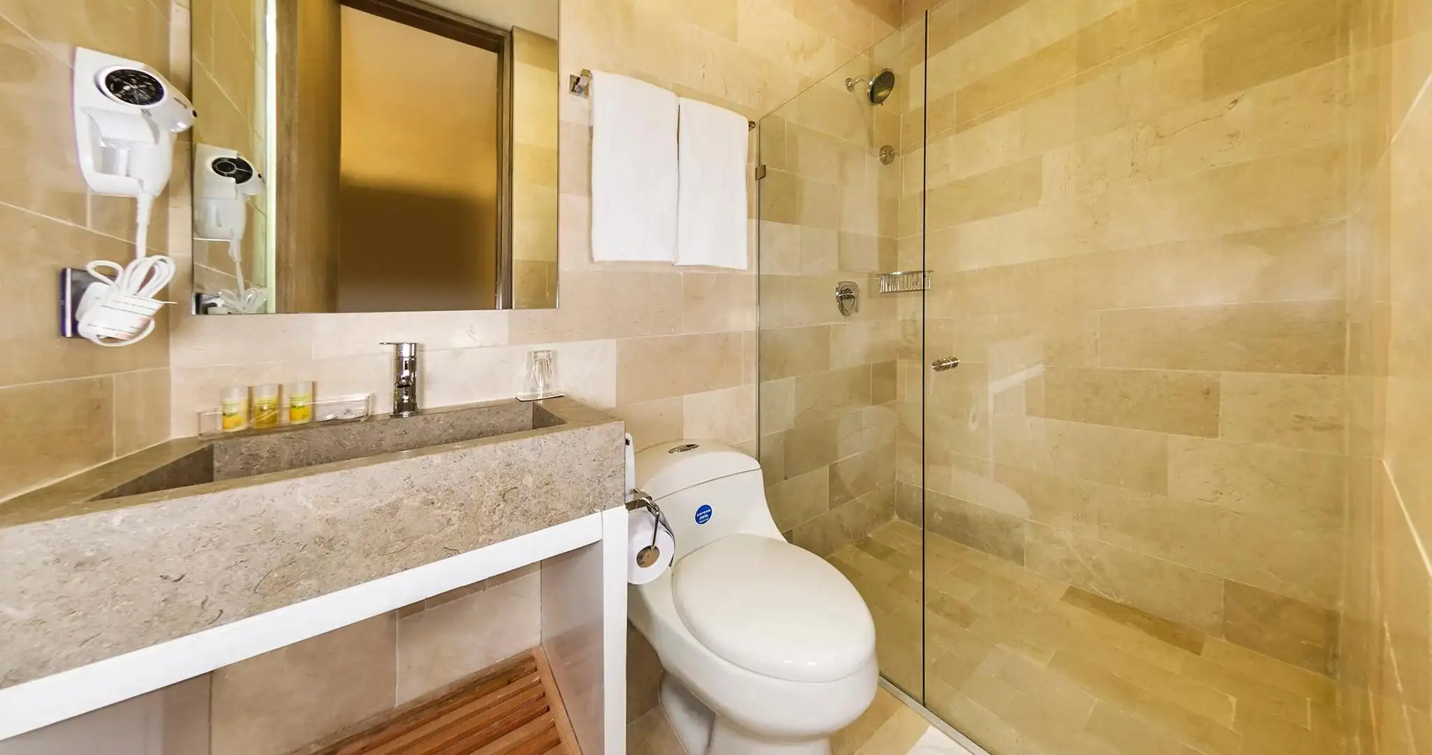 reservando-hoteles-colombia-cartagena-de-indias-oz-hotel-habitacion-5